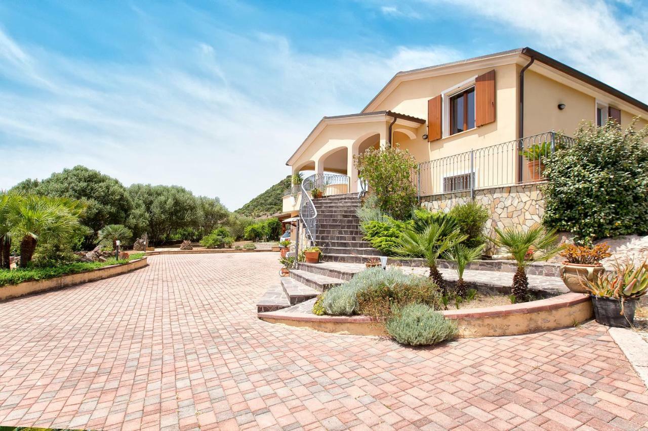 Villa Pedra Alghero - Appartamento In Villa Con Piscina Exterior foto